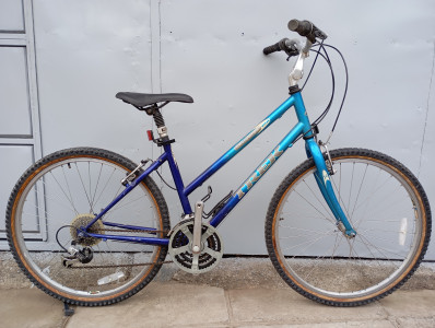 Trek Navigator 200