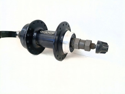 Rear hub 32h