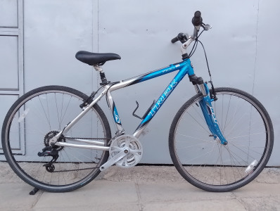 Trek 7100